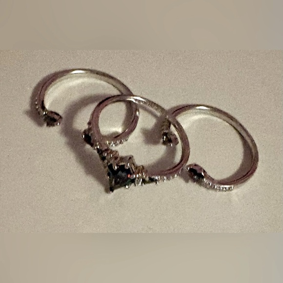 June Collection 2023  Lab created rainbow topaz Size 9 by Bomb Party - Picture 4 of 7